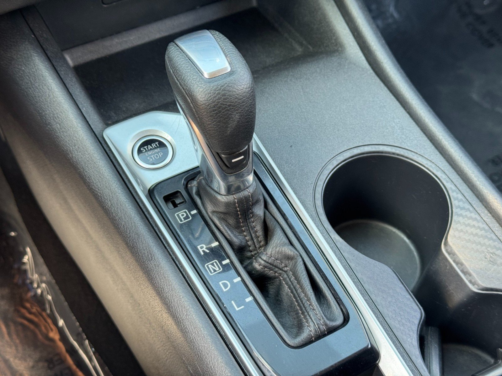 Used 2020 Nissan Altima 2.5 S FWD image 26