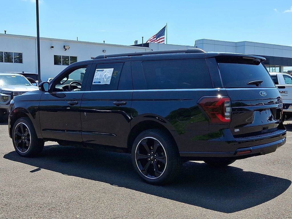 Used 2022 Ford Expedition Max Limited AWD/4WD image 4
