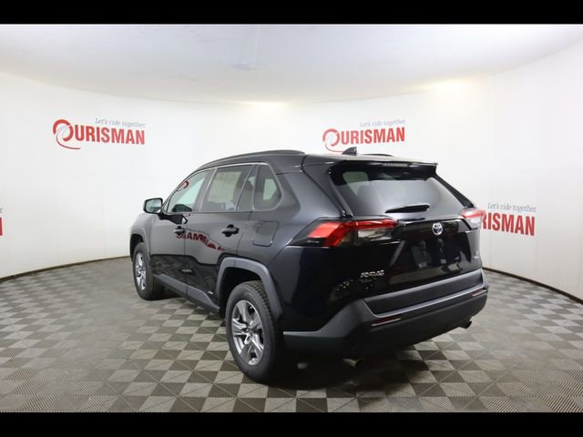 Used 2023 Toyota RAV4 LE image 10