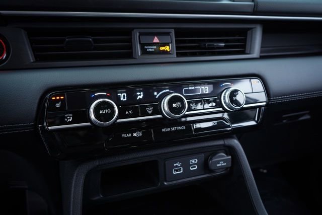 Used 2025 Honda Pilot EX-L image 28