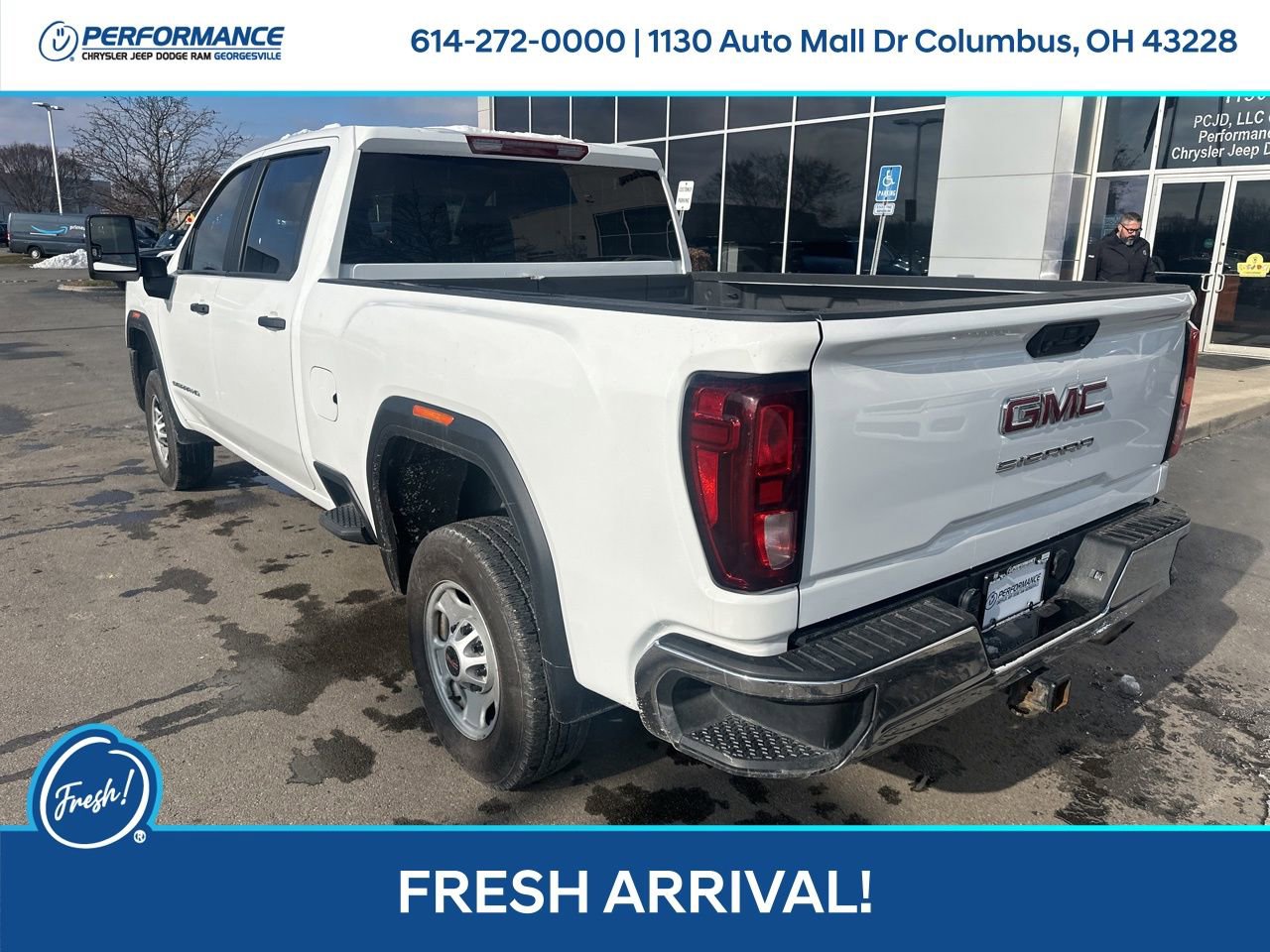 Used 2024 GMC Sierra 2500 Pro w/ Convenience Package image 6