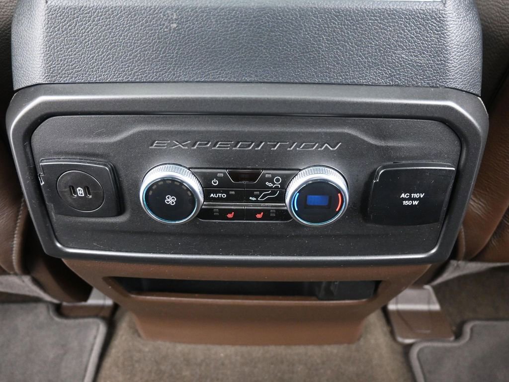 Used 2024 Ford Expedition Max King Ranch AWD/4WD image 31