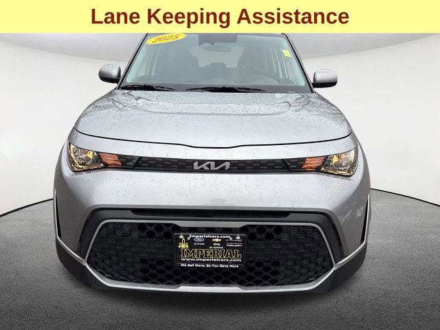 Used 2025 Kia Soul LX image 4