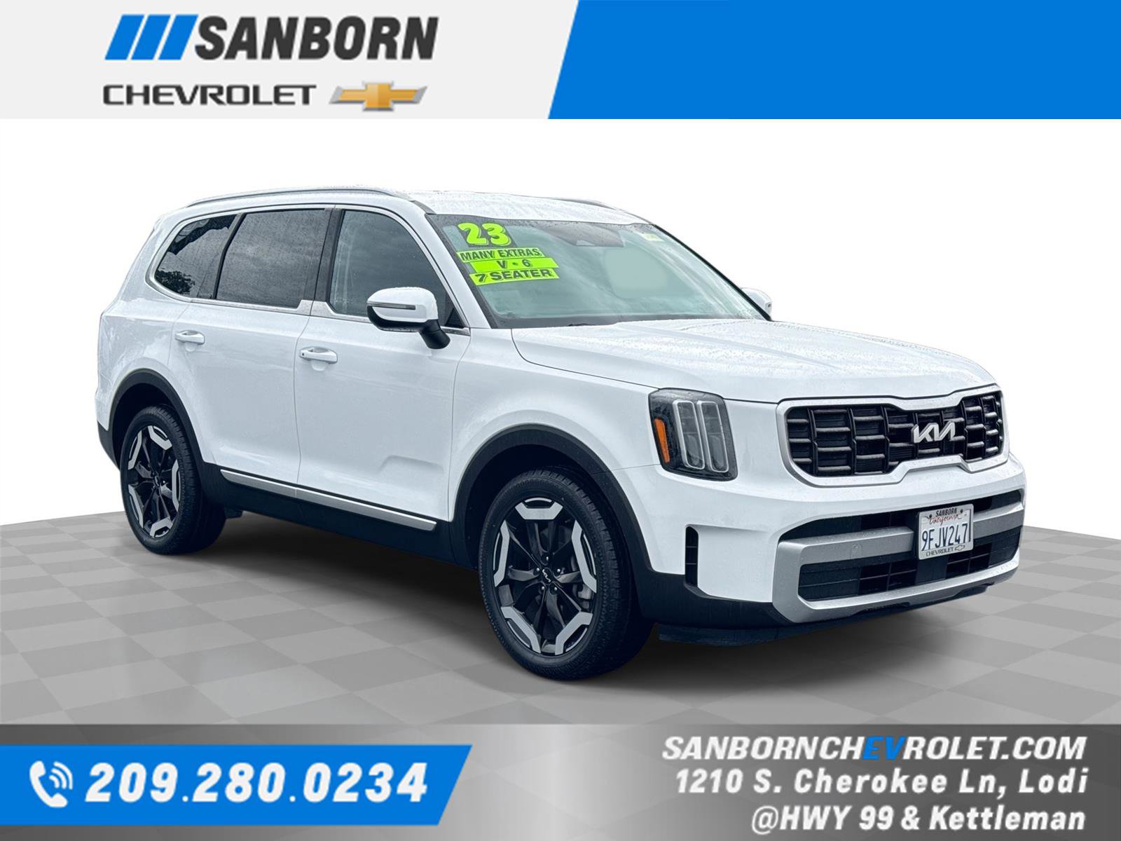 Used 2023 Kia Telluride S image 1
