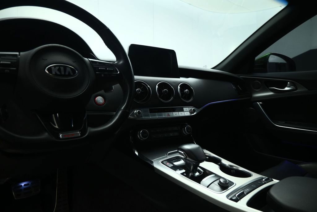 Used 2021 Kia Stinger GT2 RWD image 53