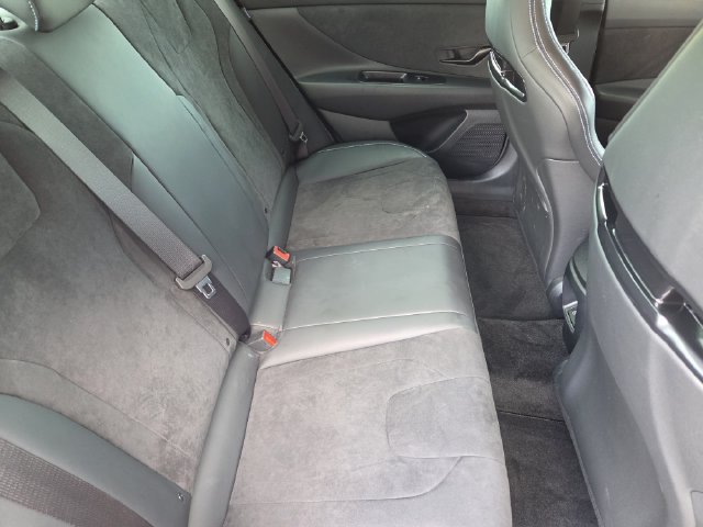 Used 2025 Hyundai Elantra N FWD image 35