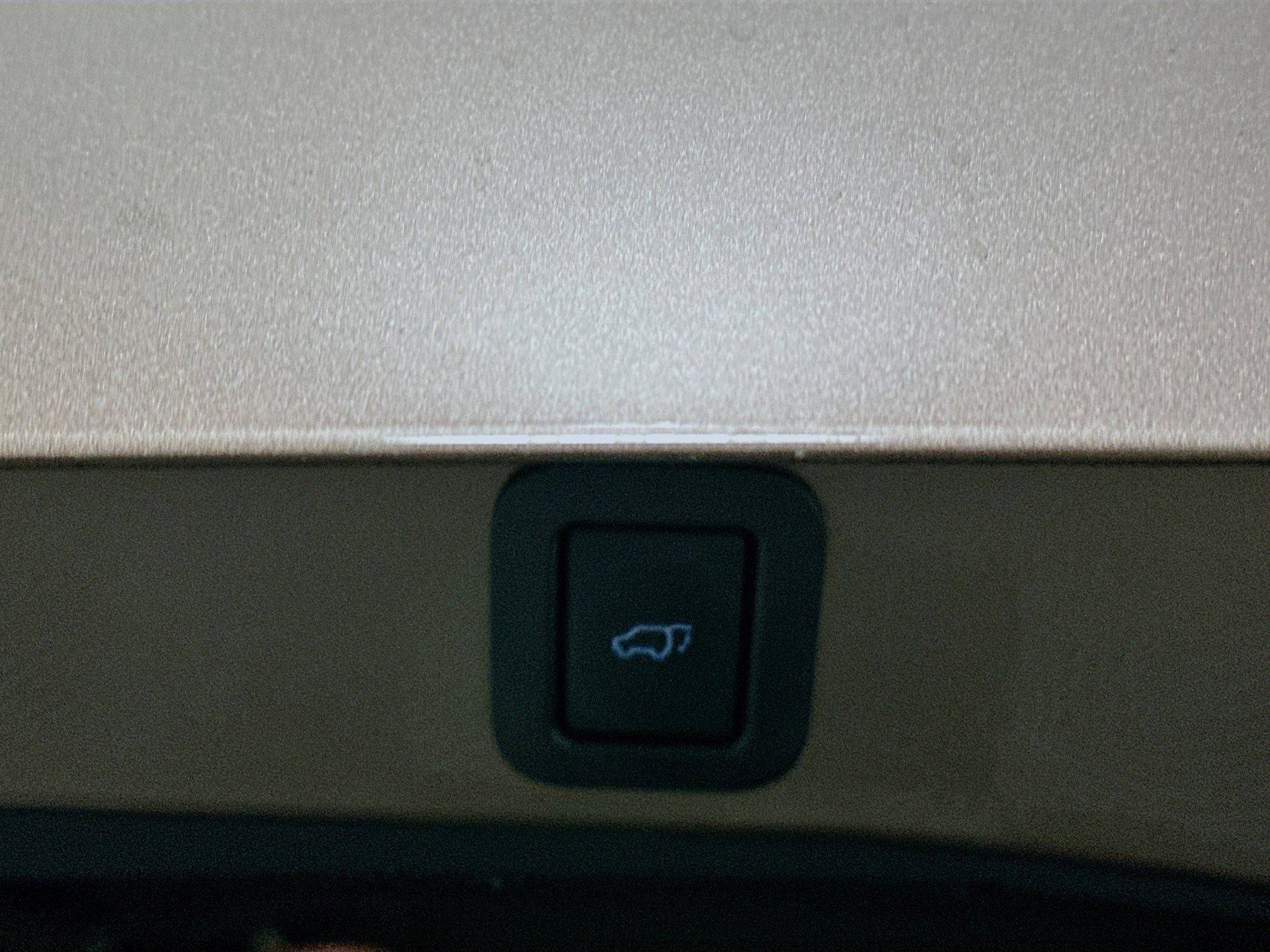 Used 2018 Toyota Highlander Limited Platinum image 32