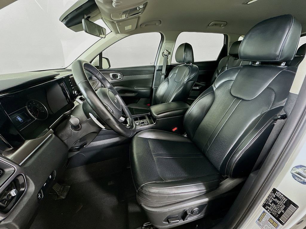 Certified 2022 Kia Sorento S image 27
