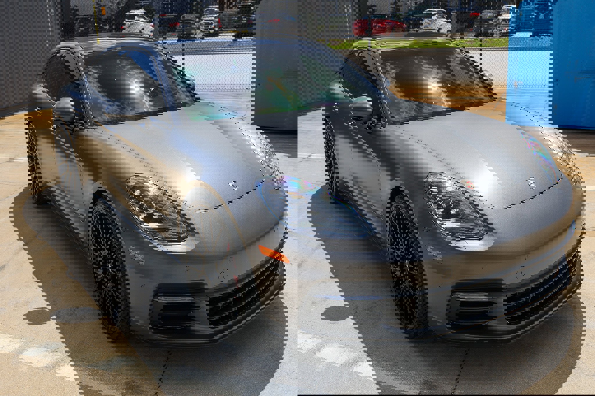 Used 2018 Porsche Panamera 4 image 20