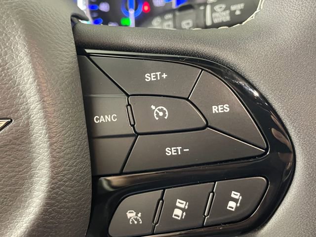 New 2026 Chrysler Pacifica Select w/ S Appearance Package image 9