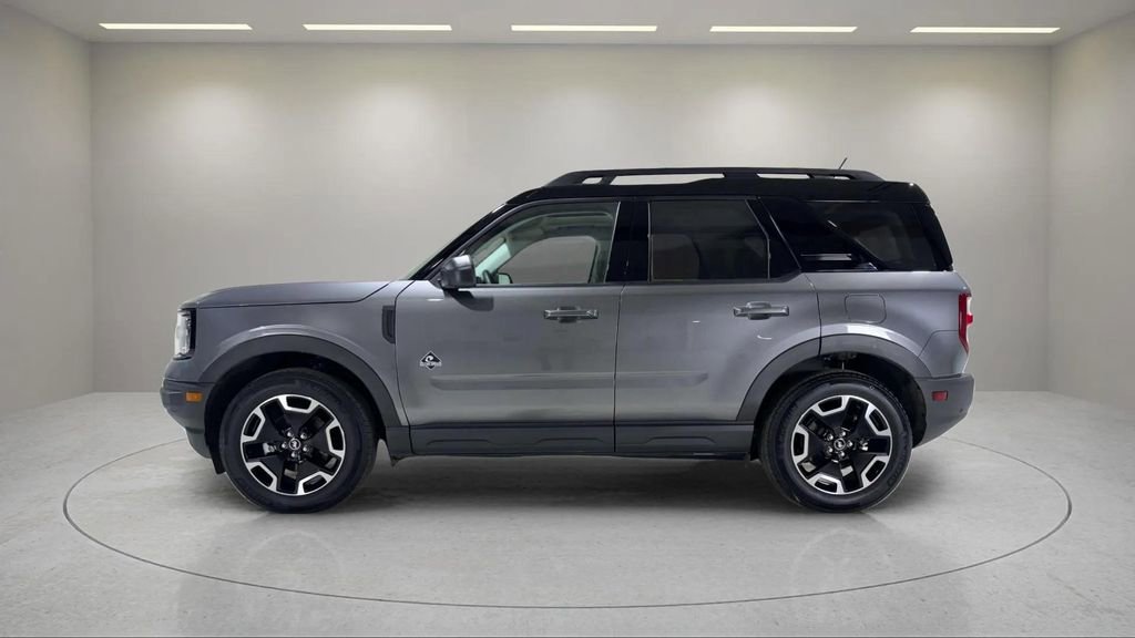 Used 2023 Ford Bronco Sport Outer Banks w/ Tech Package AWD/4WD image 18