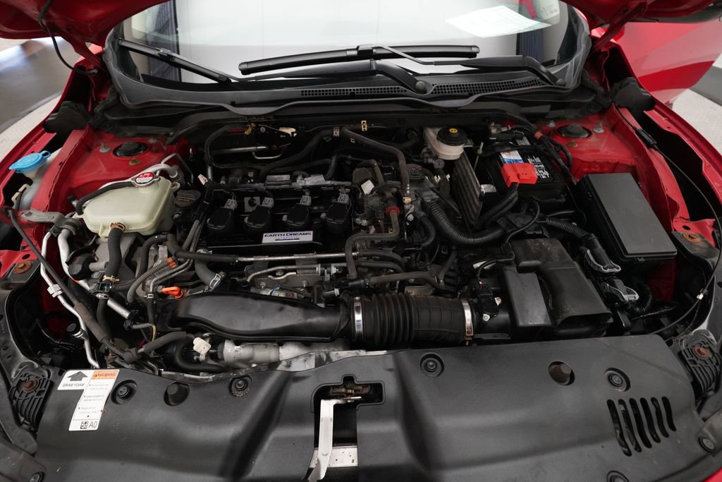 Used 2017 Honda Civic Touring image 3