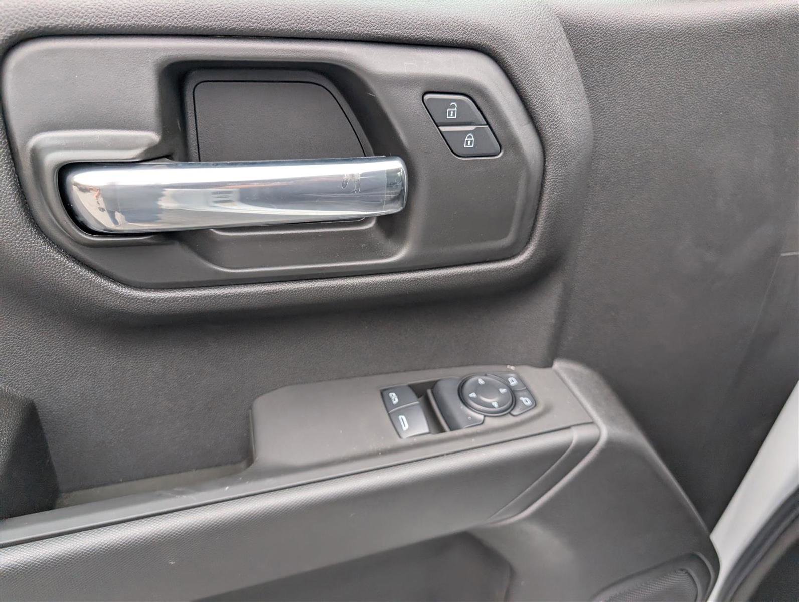 New 2025 Chevrolet Silverado 1500 W/T image 13