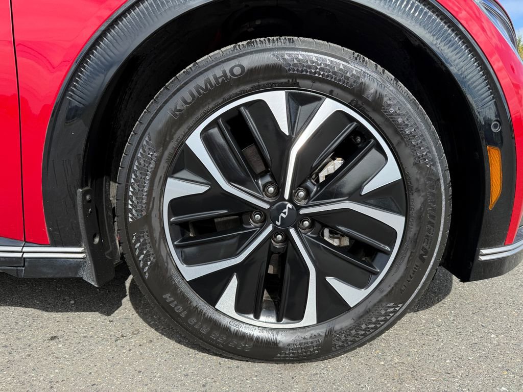 Certified 2023 Kia EV6 Wind w/ Wind Technology Package image 13