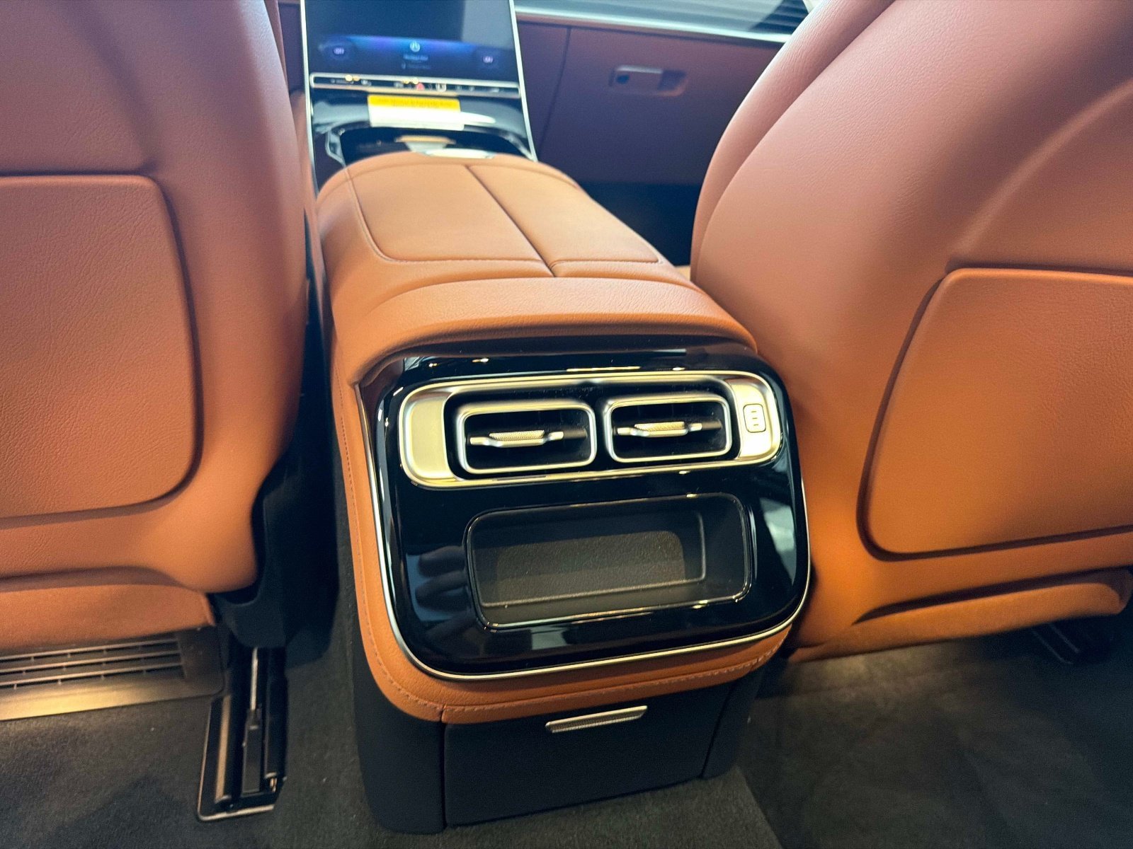 New 2026 Mercedes-Benz S 500 4MATIC image 16