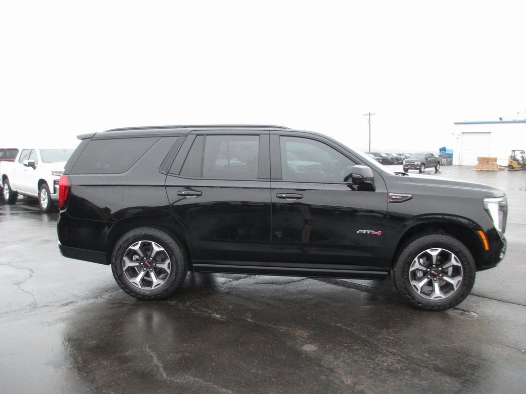 Used 2025 GMC Yukon AT4 Ultimate image 5