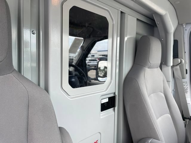 New 2027 Ford E-350 and Econoline 350 Super Duty w/ Power Equipment Group RWD image 45