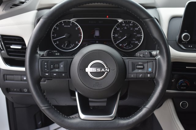 Used 2023 Nissan Rogue SL FWD image 20
