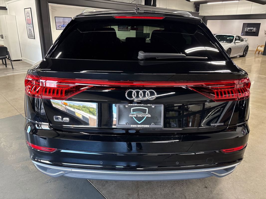 Used 2021 Audi Q8 Premium Plus image 9