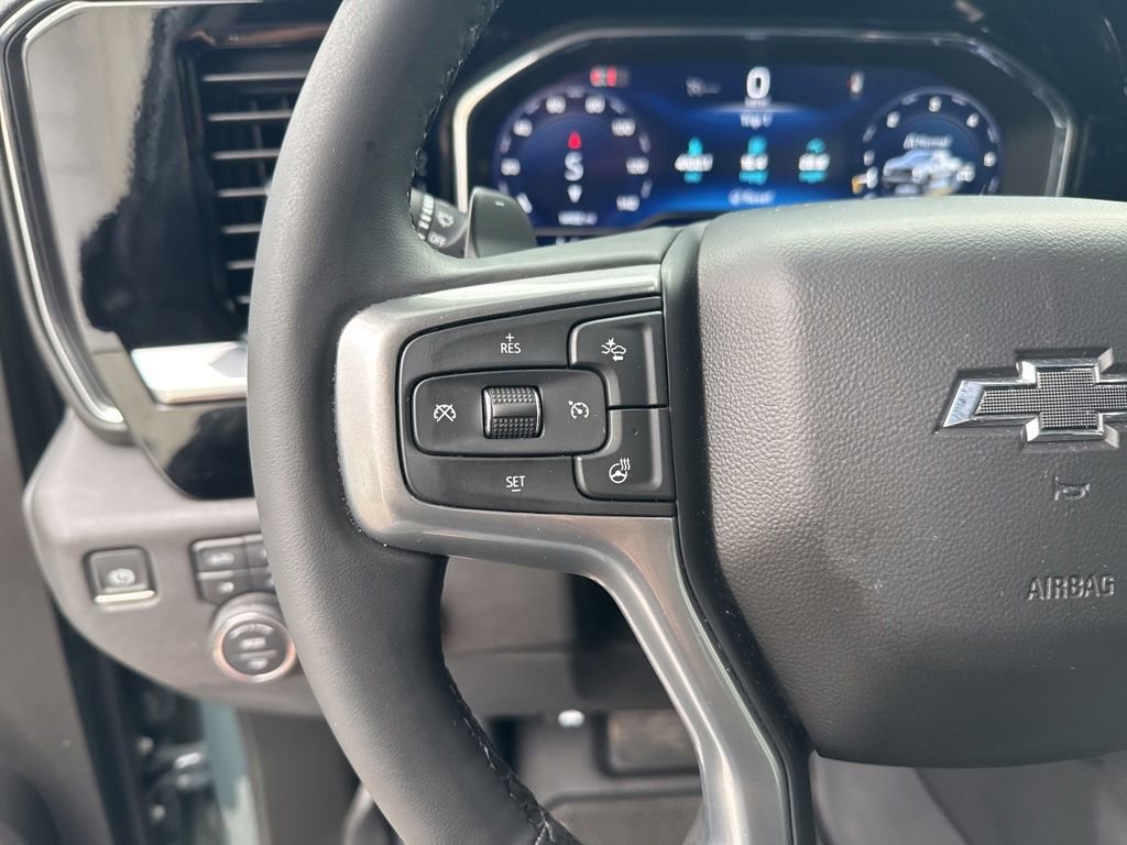 Used 2025 Chevrolet Silverado 1500 LT Trail Boss w/ Convenience Package II AWD/4WD image 12