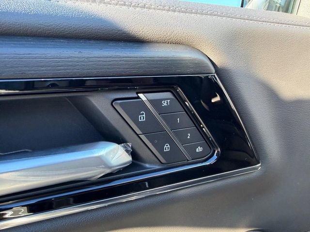 New 2026 GMC Yukon XL Denali w/ Sun & Power Step Package image 23