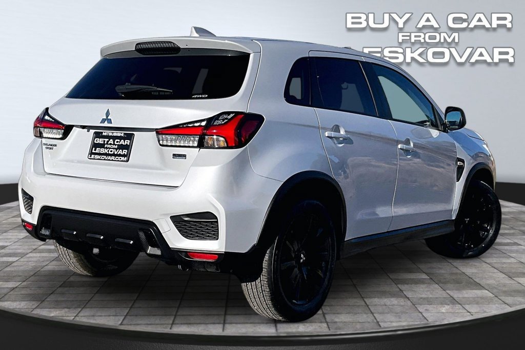 Used 2025 Mitsubishi Outlander Sport LE AWD/4WD image 13