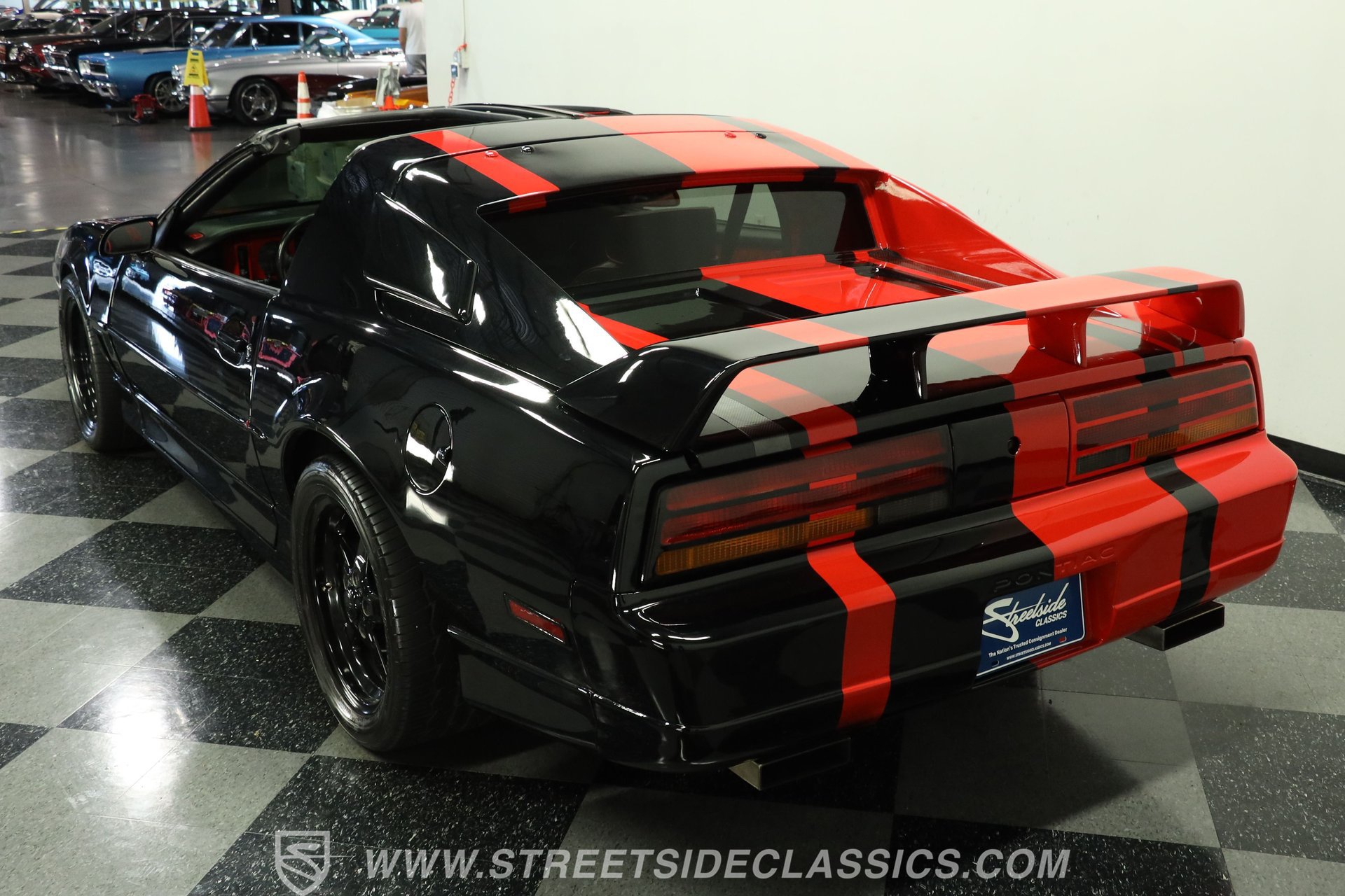 Used 1989 Pontiac Firebird Trans Am RWD image 8