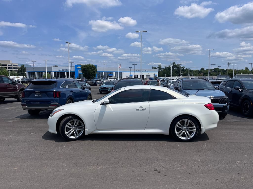 Used 2009 INFINITI G37 Convertible w/ Premium Pkg RWD image 6