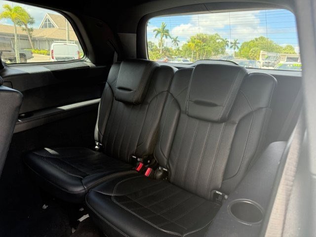 Used 2017 Mercedes-Benz GLS 450 4MATIC image 17