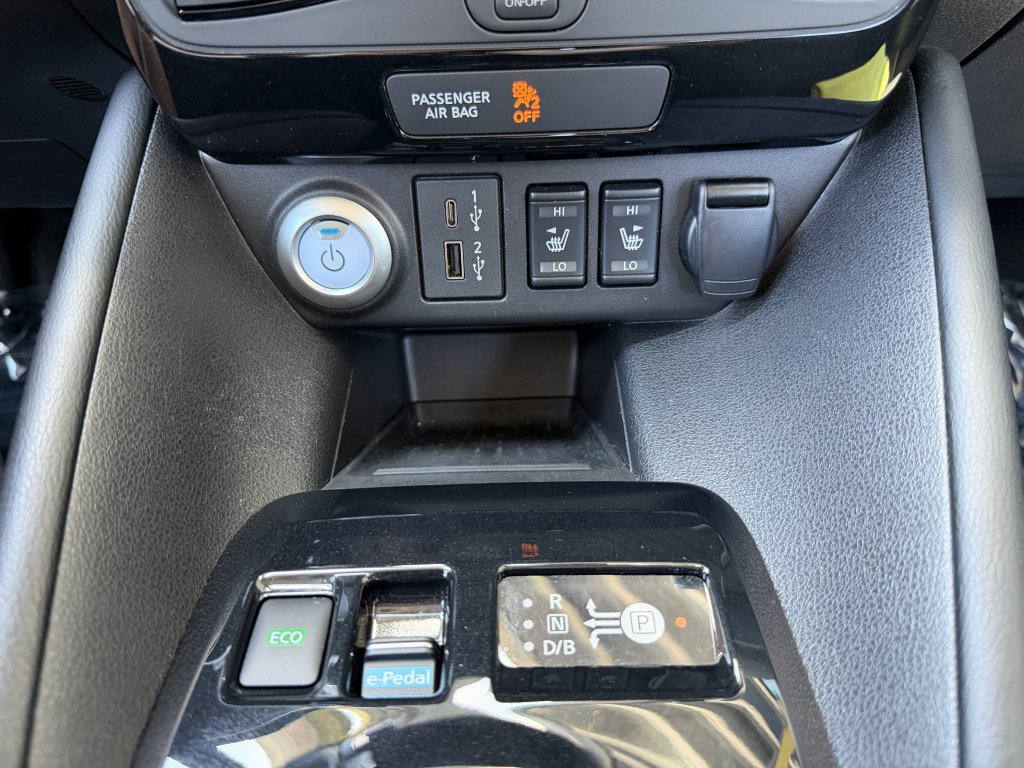 Used 2024 Nissan Leaf SV Plus FWD image 23