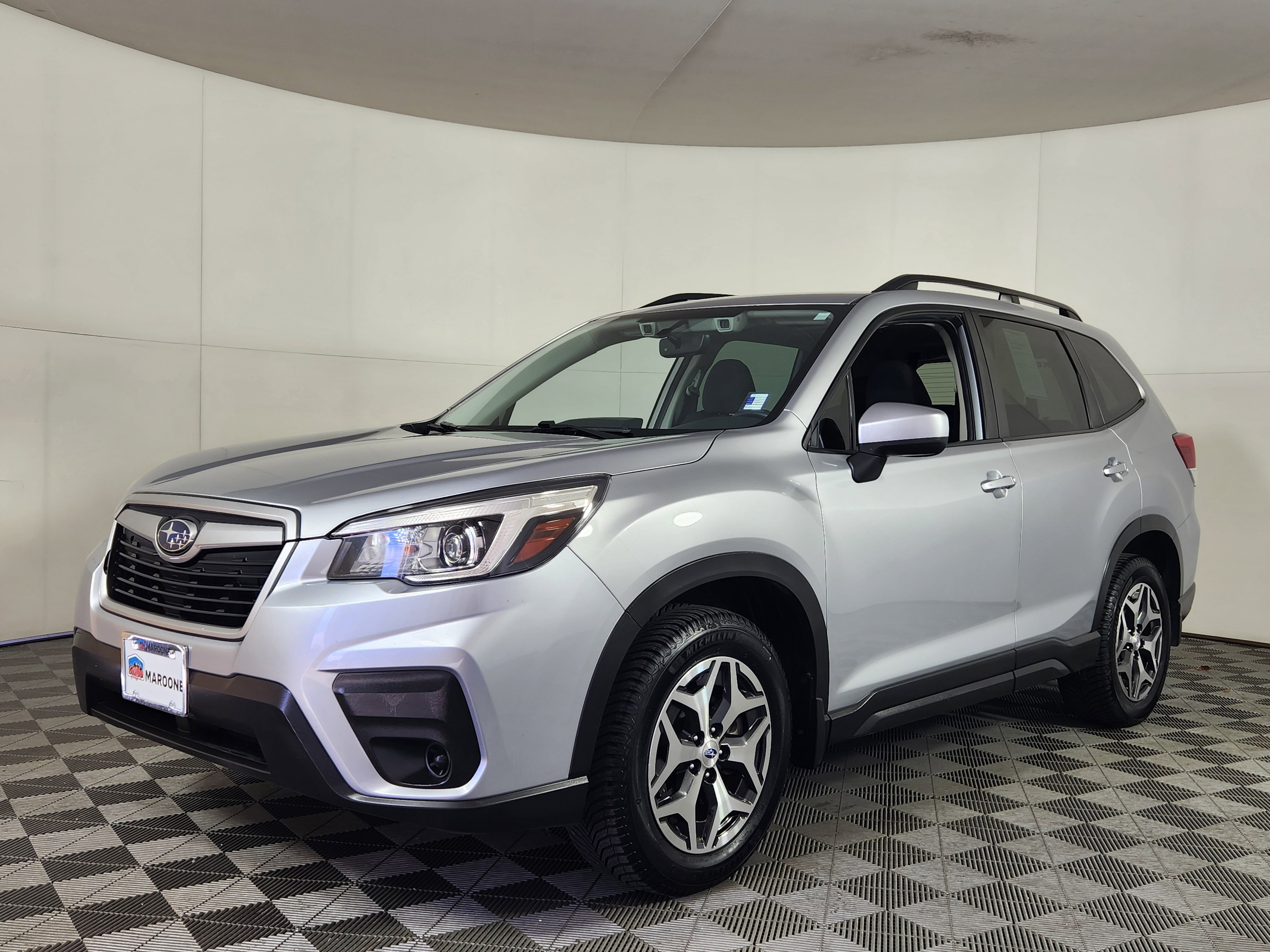 Used 2019 Subaru Forester Premium image 3