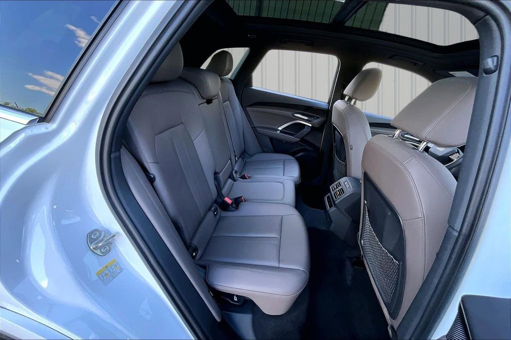 Used 2025 Audi Q5 Premium w/ Convenience Package AWD/4WD image 25