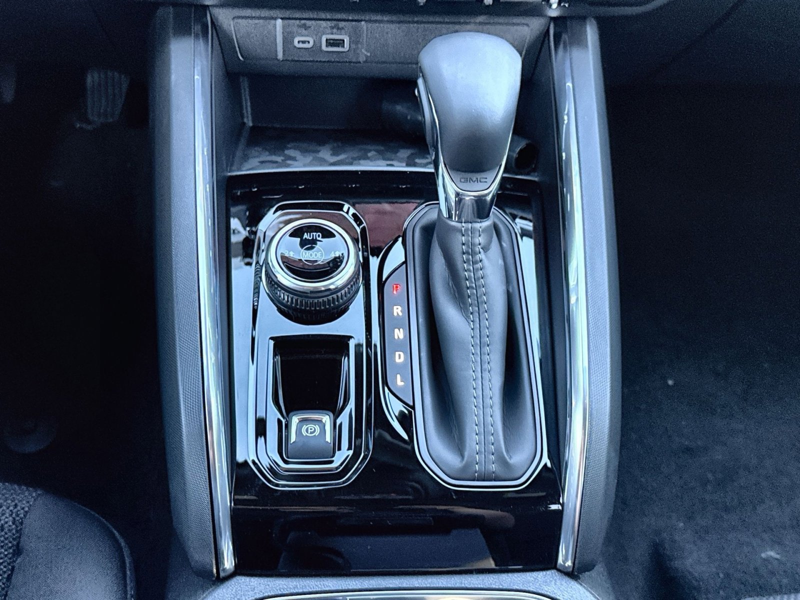 New 2026 GMC Canyon Elevation image 22