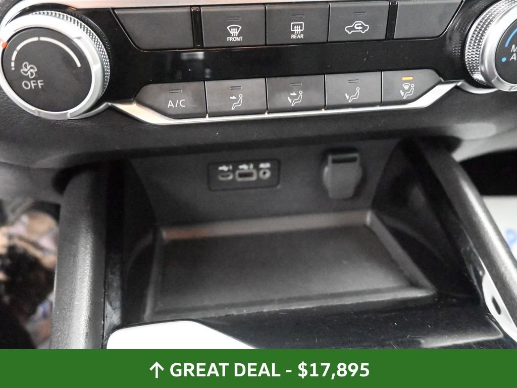 Used 2024 Nissan Altima 2.5 SV image 32