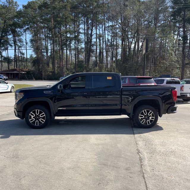 Used 2023 GMC Sierra 1500 AT4 image 2