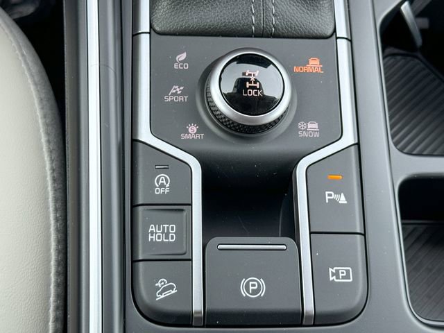 Used 2025 Kia Sorento S AWD/4WD image 43