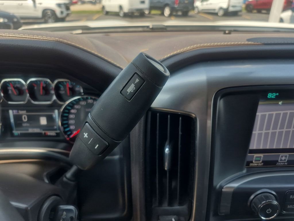 Used 2017 Chevrolet Silverado 1500 LTZ Z71 w/ LTZ Plus Package AWD/4WD image 20