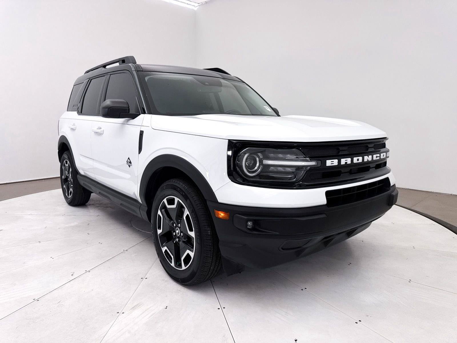 Used 2022 Ford Bronco Sport Outer Banks AWD/4WD image 11