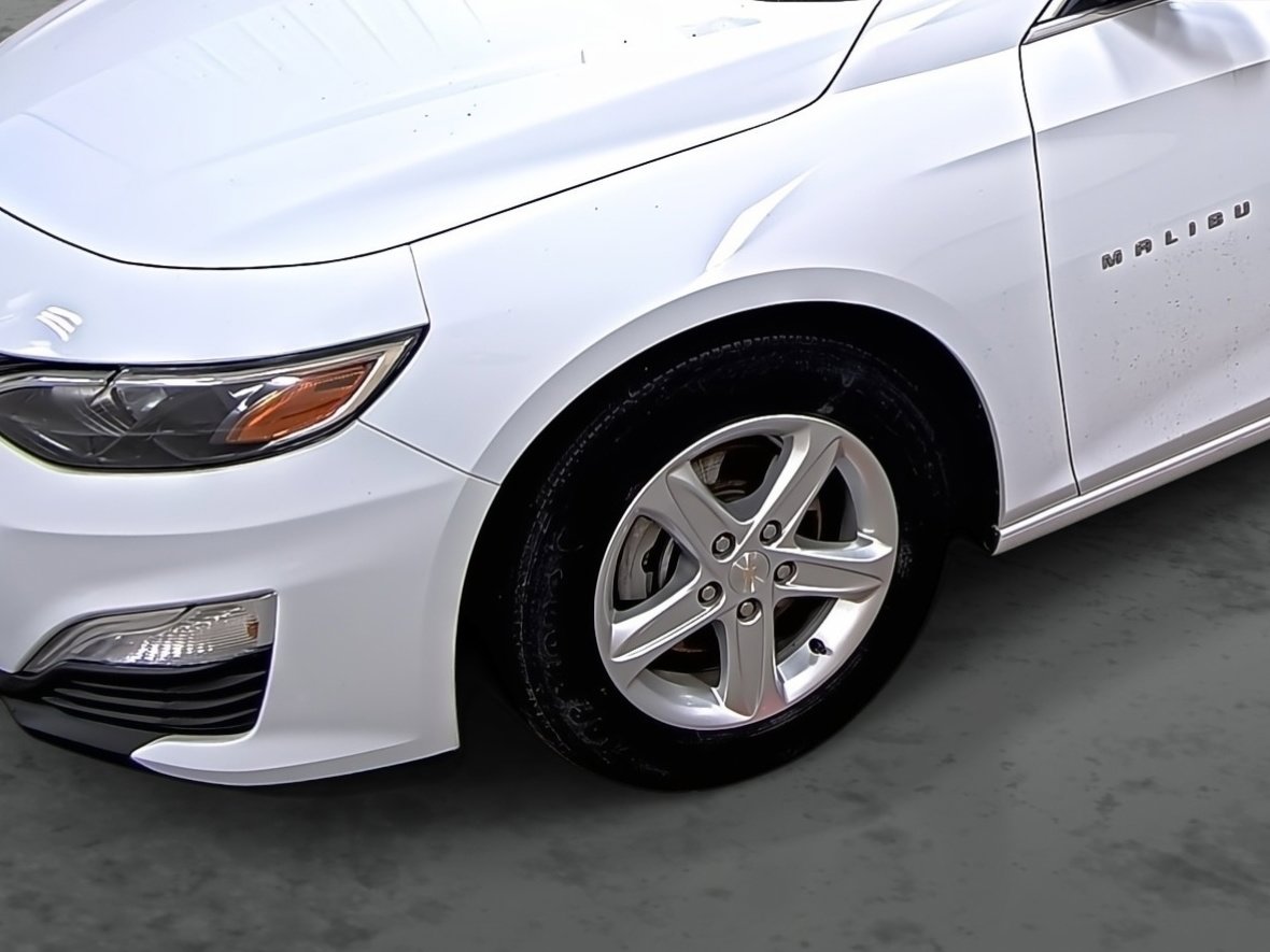 Used 2023 Chevrolet Malibu LS w/ Driver Confidence Package image 7
