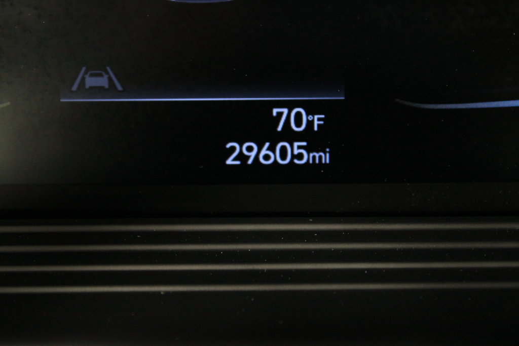 Certified 2024 Hyundai Venue SEL FWD image 27