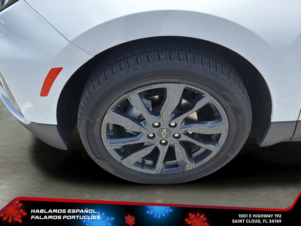 Used 2023 Chevrolet Equinox RS FWD image 32