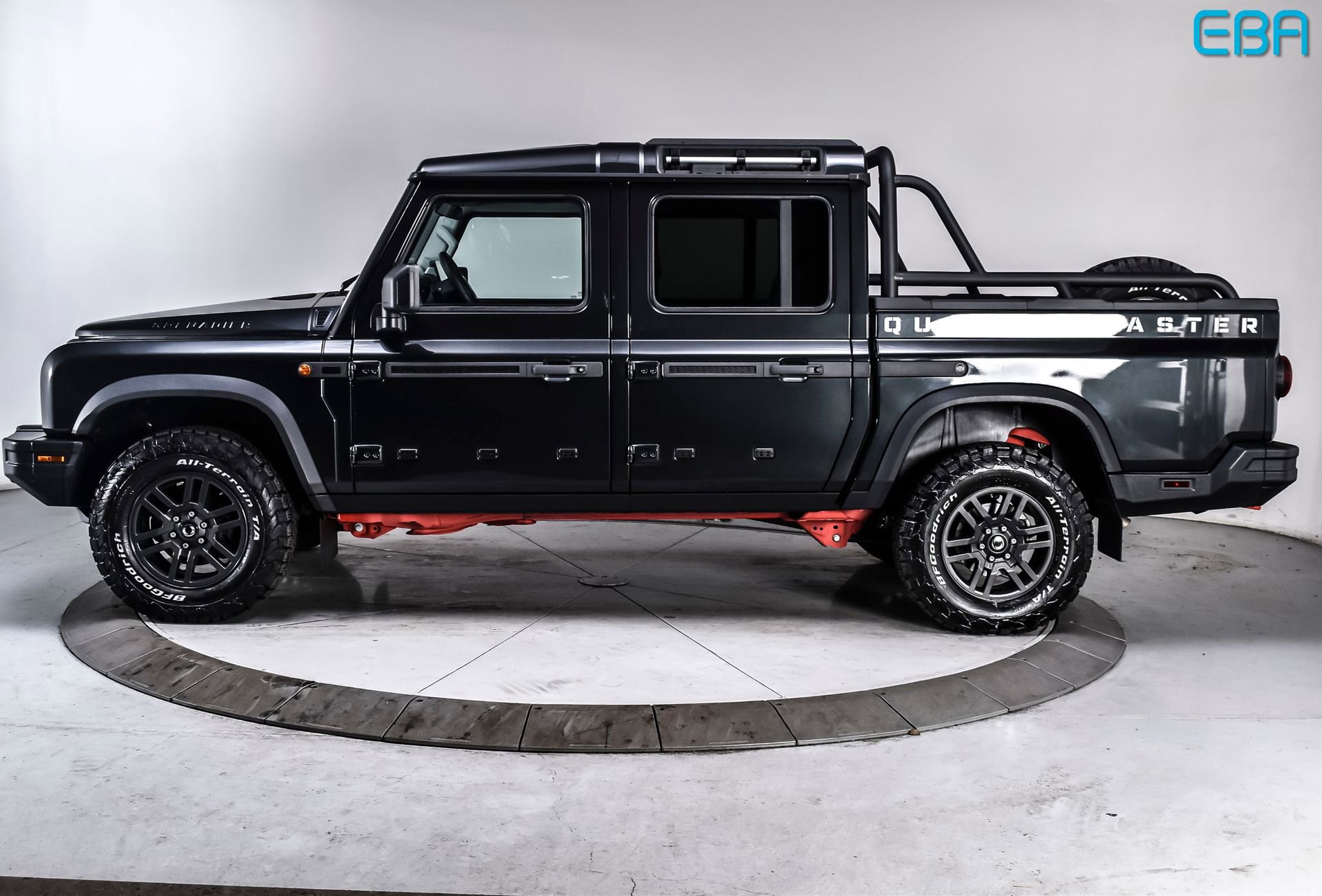 Used 2025 INEOS Grenadier AWD/4WD image 3