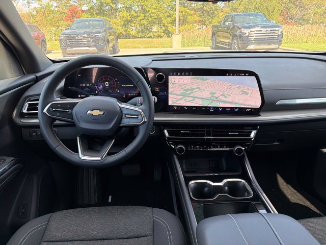 New 2027 Chevrolet Traverse LT w/ Sun and Wheel Package AWD/4WD image 26