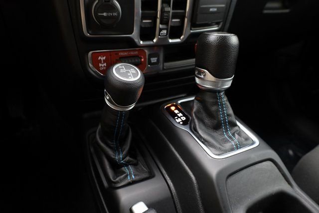 Used 2022 Jeep Wrangler Unlimited Rubicon 4xe w/ Cold Weather Group image 20