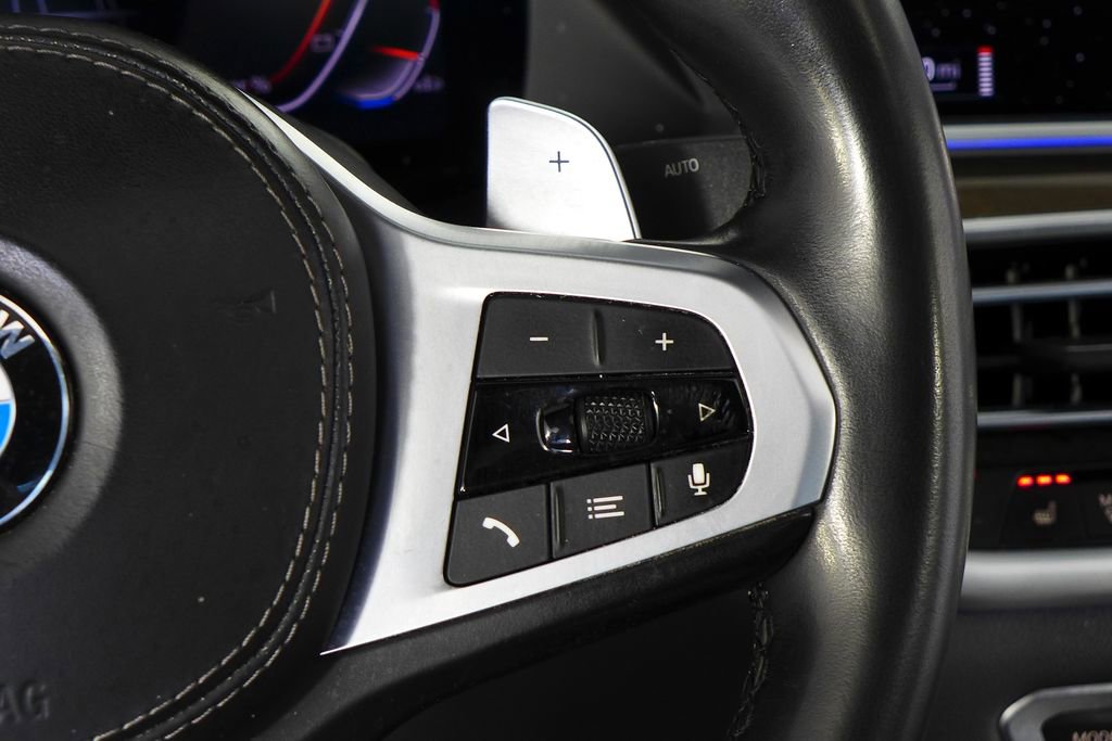 Used 2022 BMW X6 xDrive40i w/ M Sport Package image 28