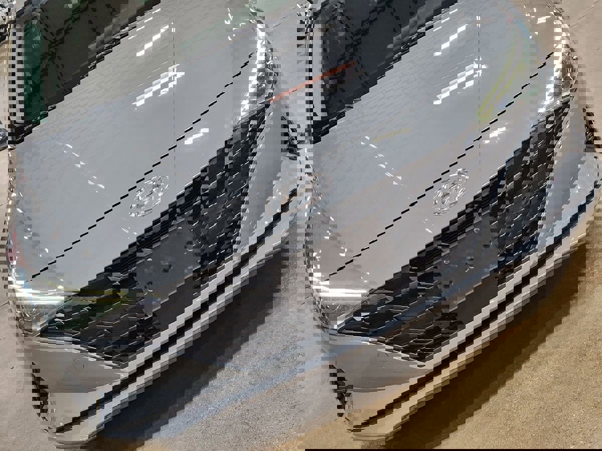 Used 2022 Hyundai Elantra SEL w/ Convenience Package FWD image 19