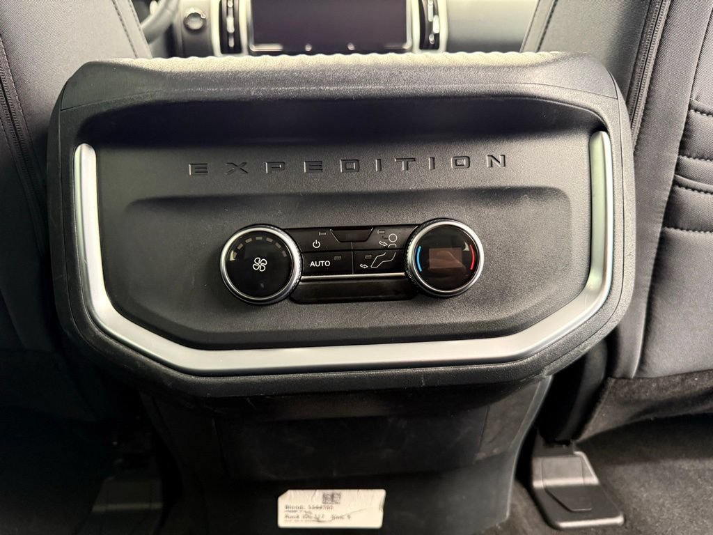 Certified 2025 Ford Expedition Max Active AWD/4WD image 38