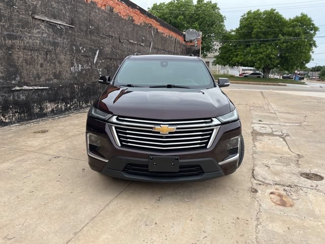 Used 2023 Chevrolet Traverse Premier w/ LPO, Floor Liner Package FWD image 35