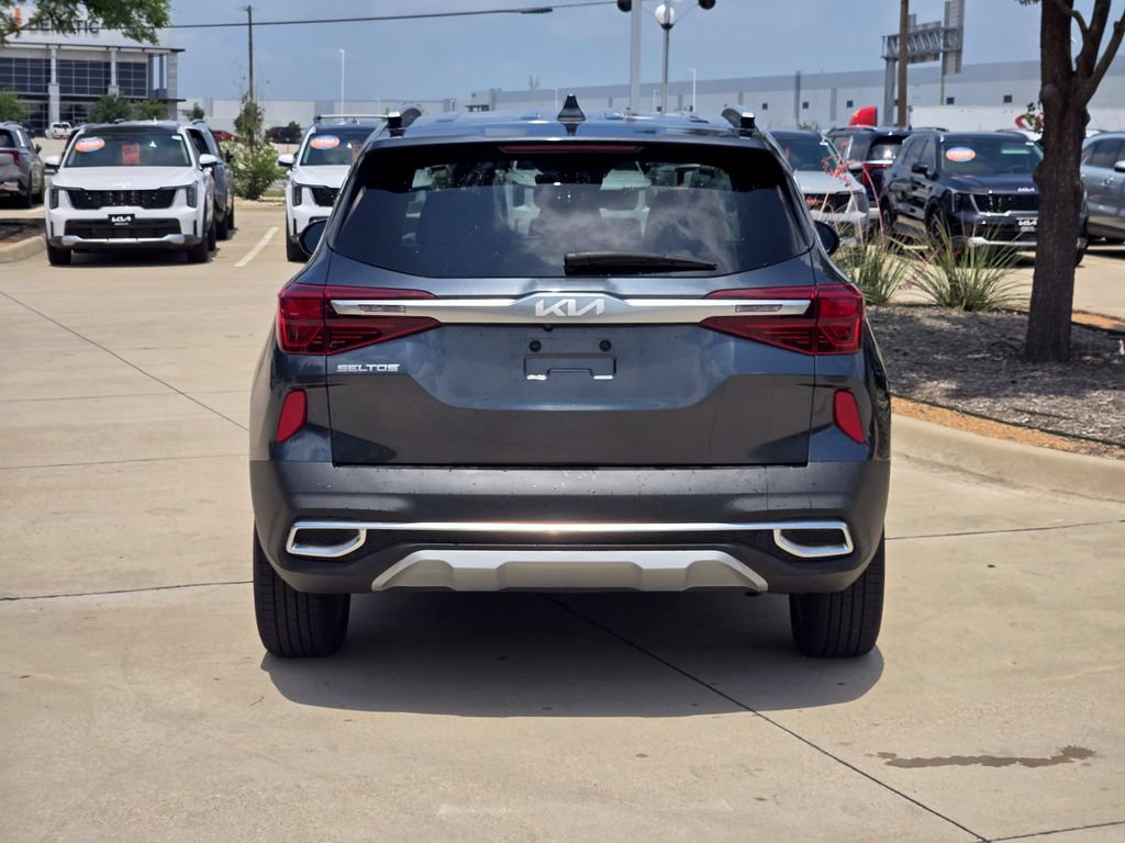 Certified 2023 Kia Seltos S w/ Navigation Package FWD image 13