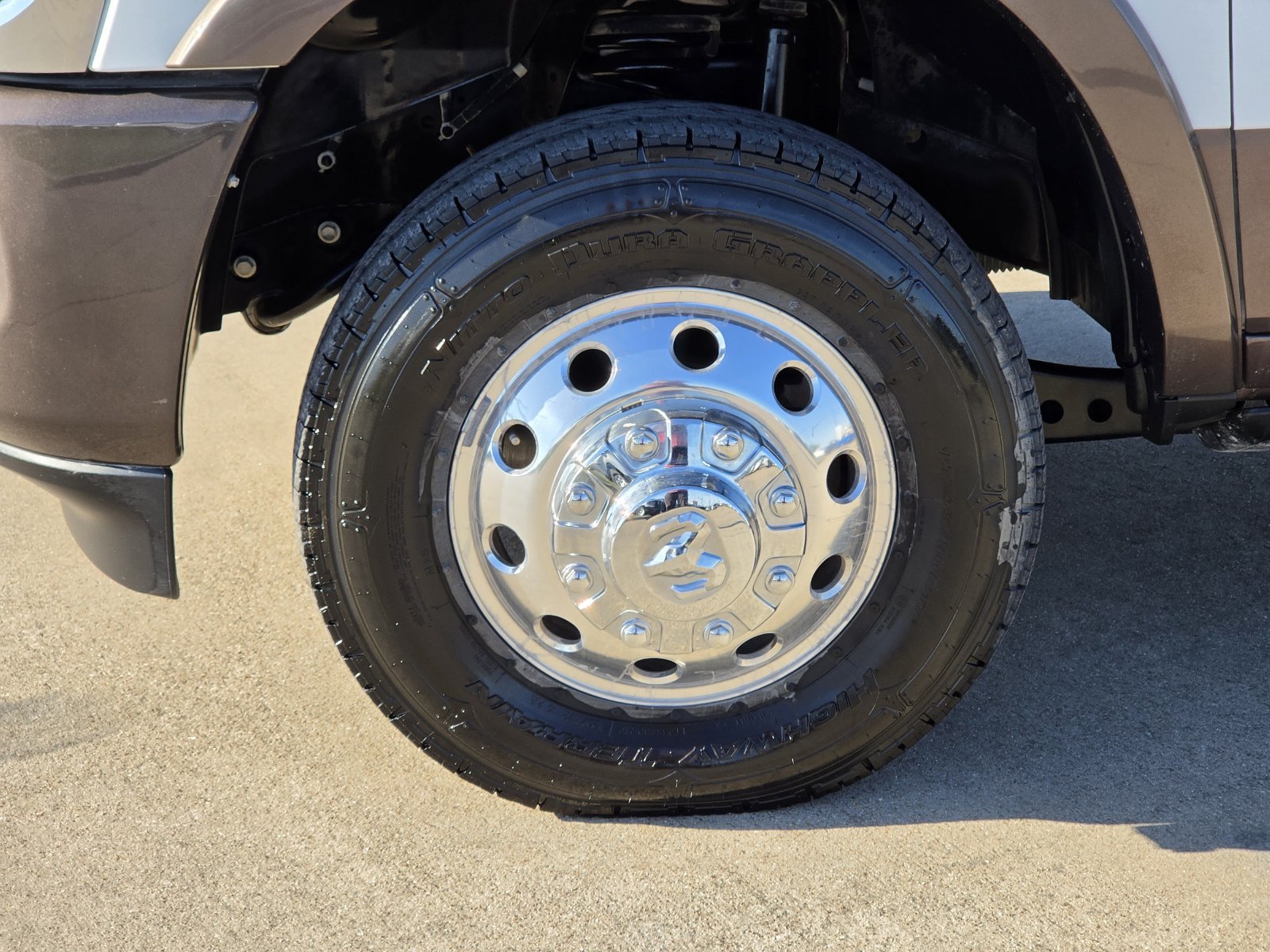 Used 2024 RAM 3500 Limited w/ Towing Technology Group AWD/4WD image 11